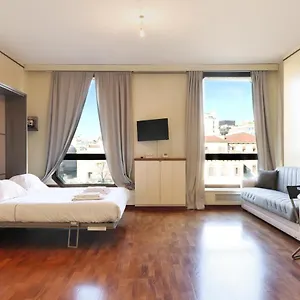 https://duomo-luxury-apartment-vii.italymilanhotels.net